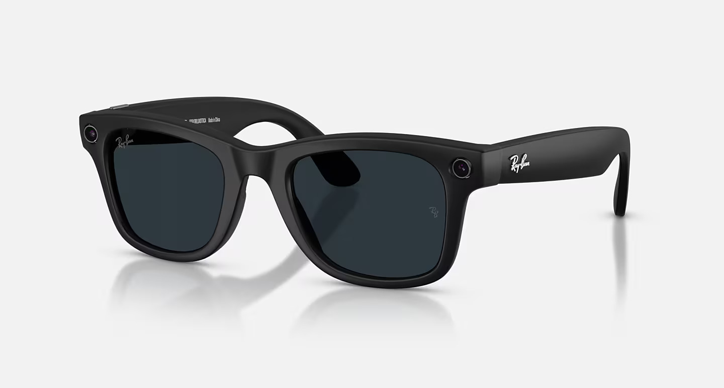 Ray-Ban Meta Smart Glasses